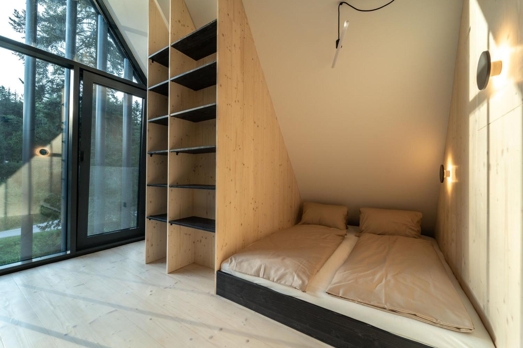 Pine Chalet Smizany Luaran gambar